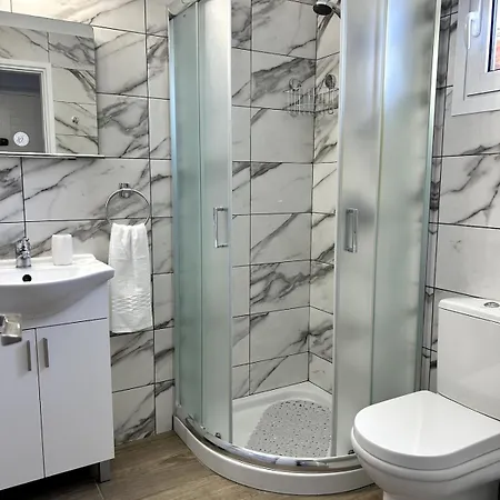 Apartament Sunlit Serenity In *